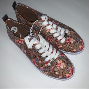 Guess Floral Tennis Shoes size 9.5 Sneakers